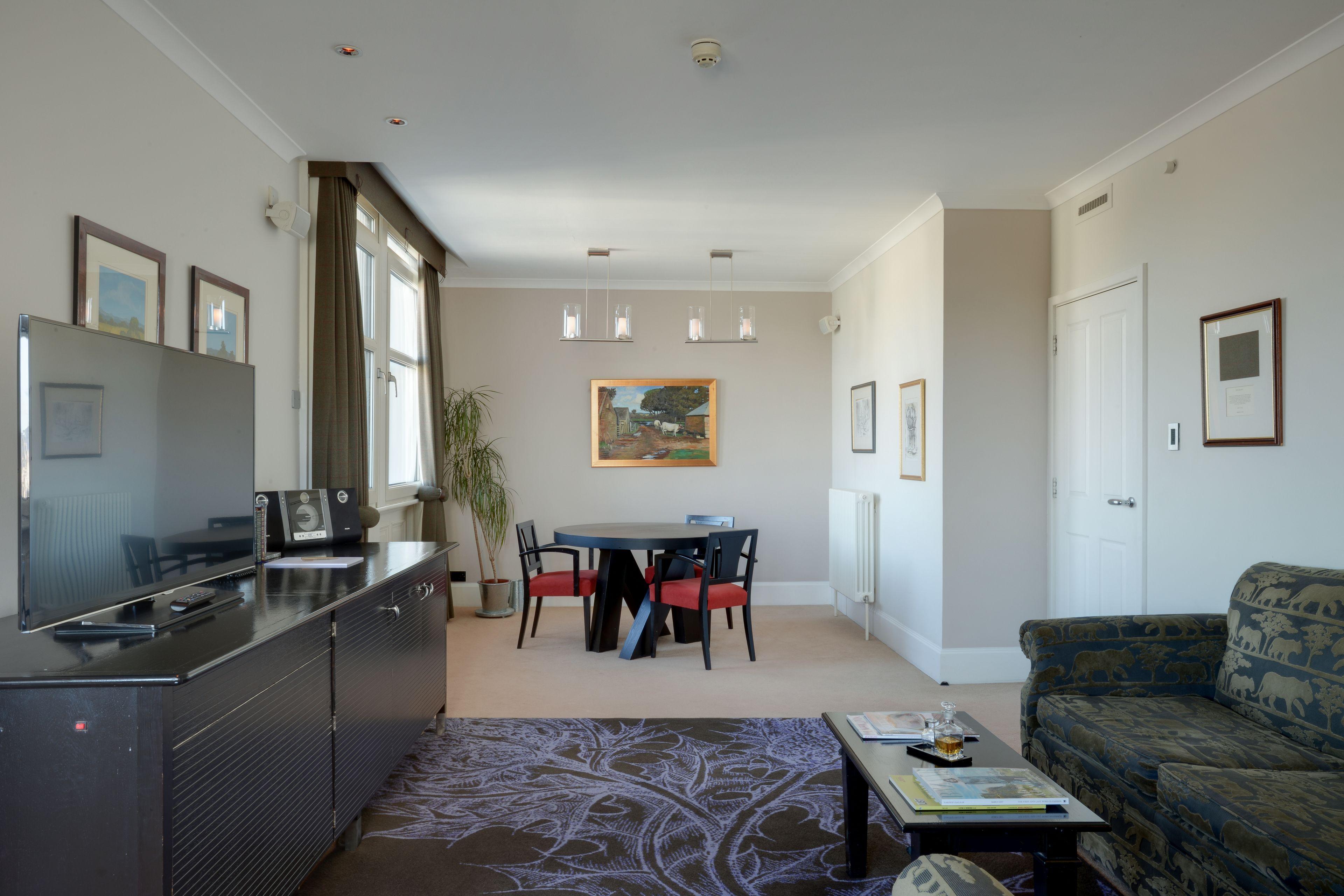 The Scotsman Hotel — Photos 1